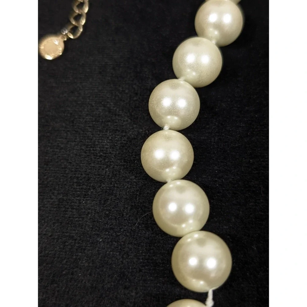 Charter Club‎ Cream Glass Faux Pearl Classic Hollywood Chic Necklace 18